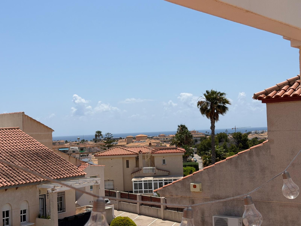 For sale - 2 Bedroom 1 Bathroom House - Bungalow in Orihuela - Playa Flamenca  - Alicante