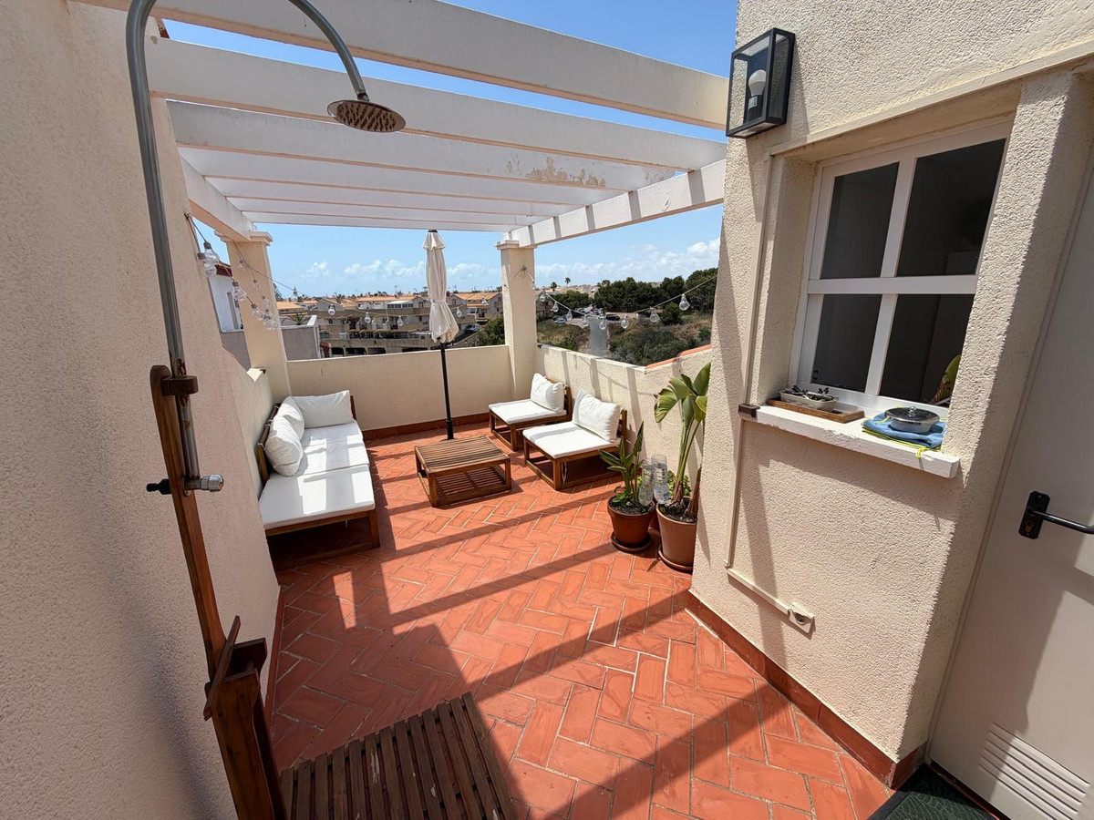 For sale - 2 Bedroom 1 Bathroom House - Bungalow in Orihuela - Playa Flamenca  - Alicante