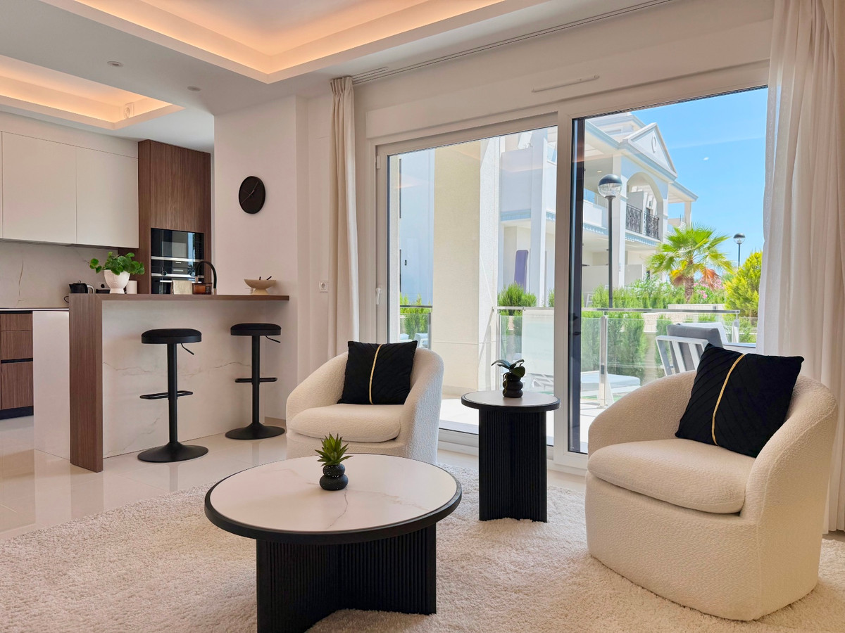 For sale - 2 Bedroom 2 Bathroom Apartment - Ground Floor Apartment in Rojales - Ciudad Quesada  - Alicante
