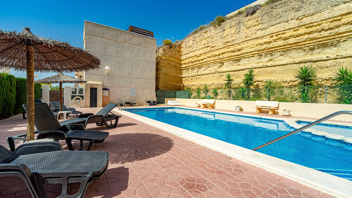 For sale - 2 Bedroom 1 Bathroom Ground Floor Apartment in Ciudad Quesada  - Ciudad Quesada  - Alicante