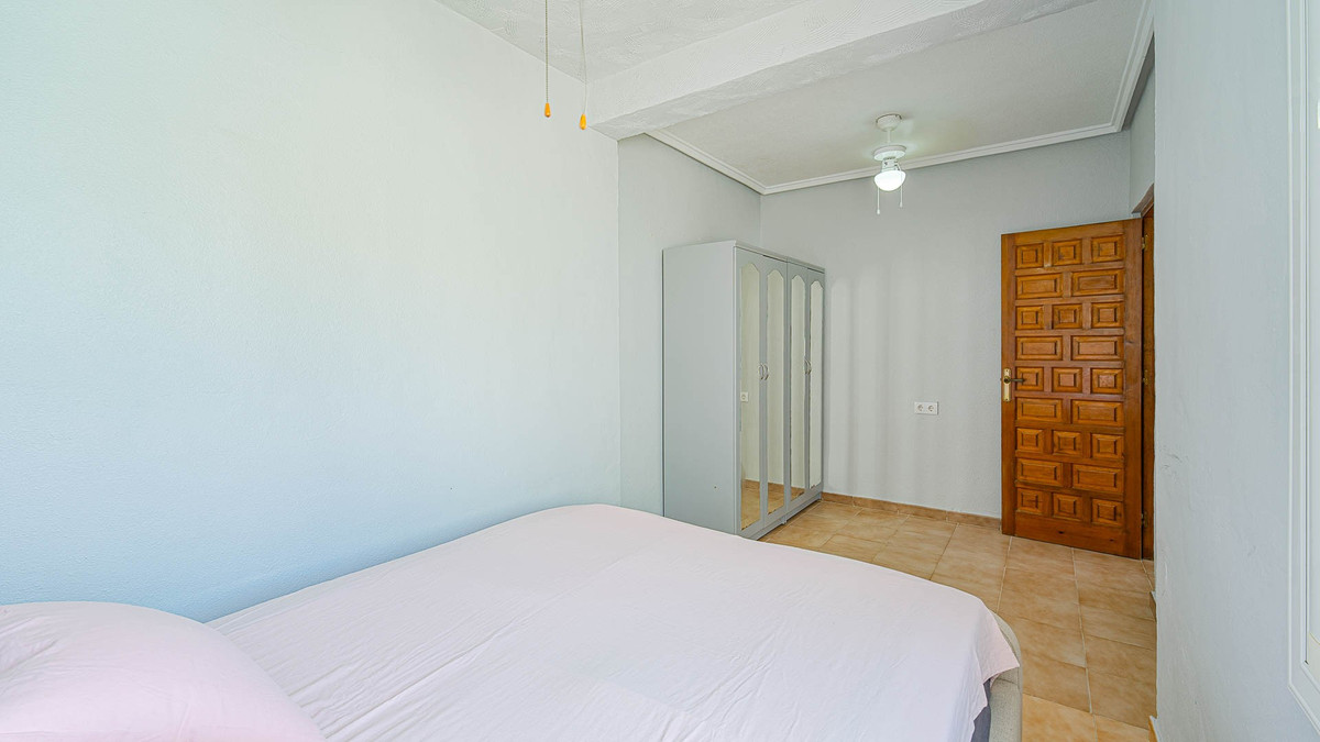 For sale - 2 Bedroom 1 Bathroom Bungalow in Ciudad Quesada  - Ciudad Quesada  - Alicante