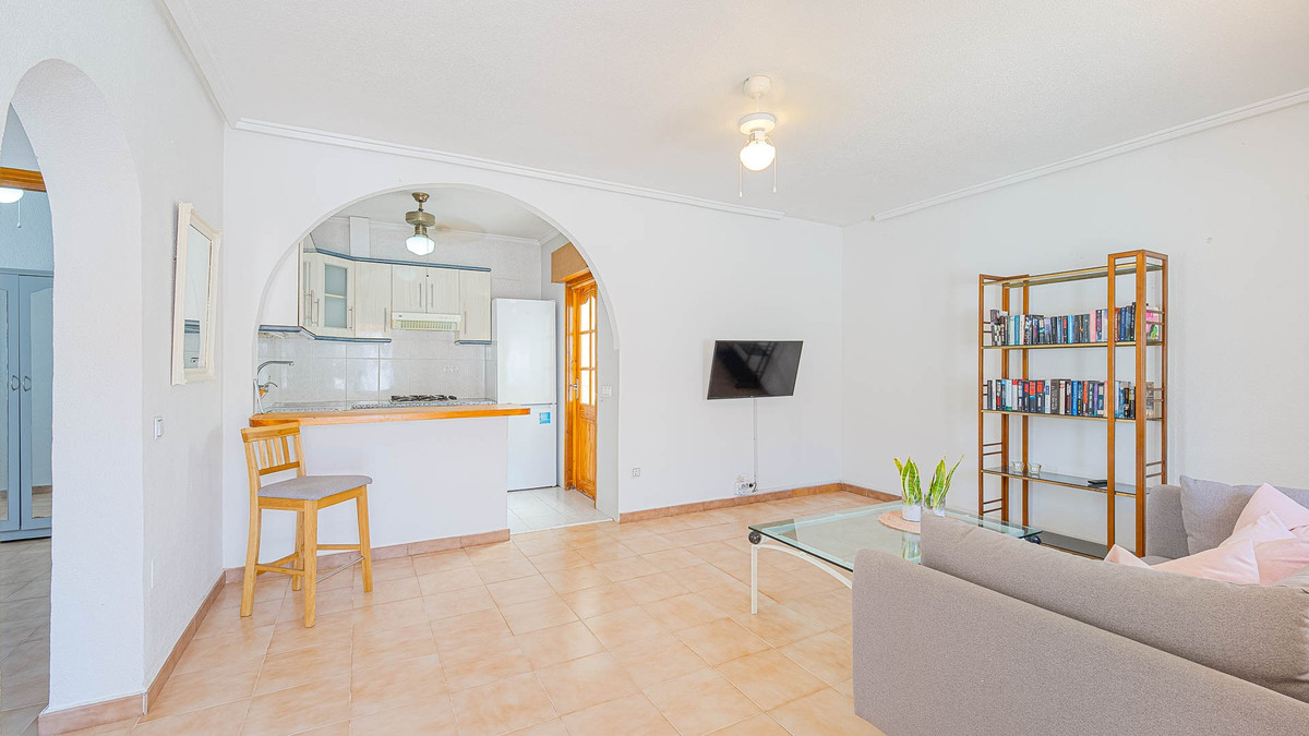 For sale - 2 Bedroom 1 Bathroom Bungalow in Ciudad Quesada  - Ciudad Quesada  - Alicante