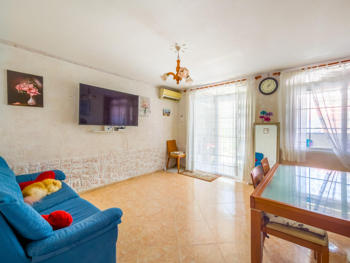 For sale - 2 Bedroom 2 Bathroom Bungalow in Torrevieja - Torrevieja Centro  - Alicante