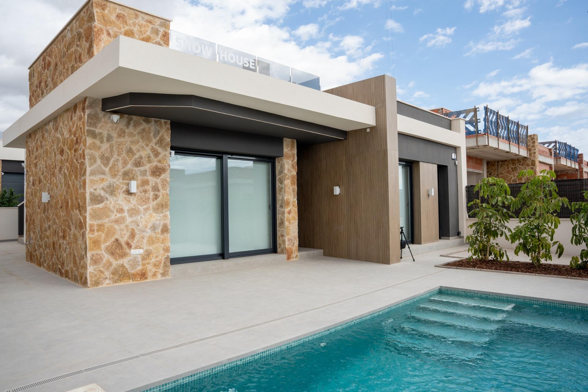 For sale - 3 Bedroom 2 Bathroom Villa in Ciudad Quesada - Lo Marabú  - Alicante