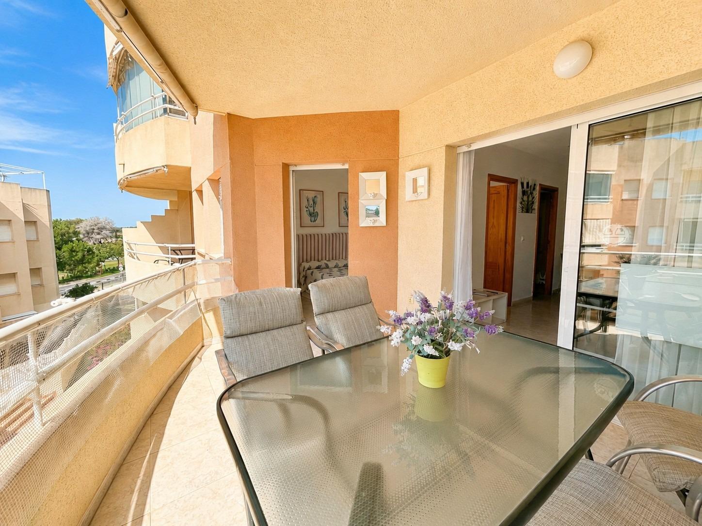 For sale - 2 Bedroom 1 Bathroom Apartment in Cabo Roig - Campoamor  - Alicante