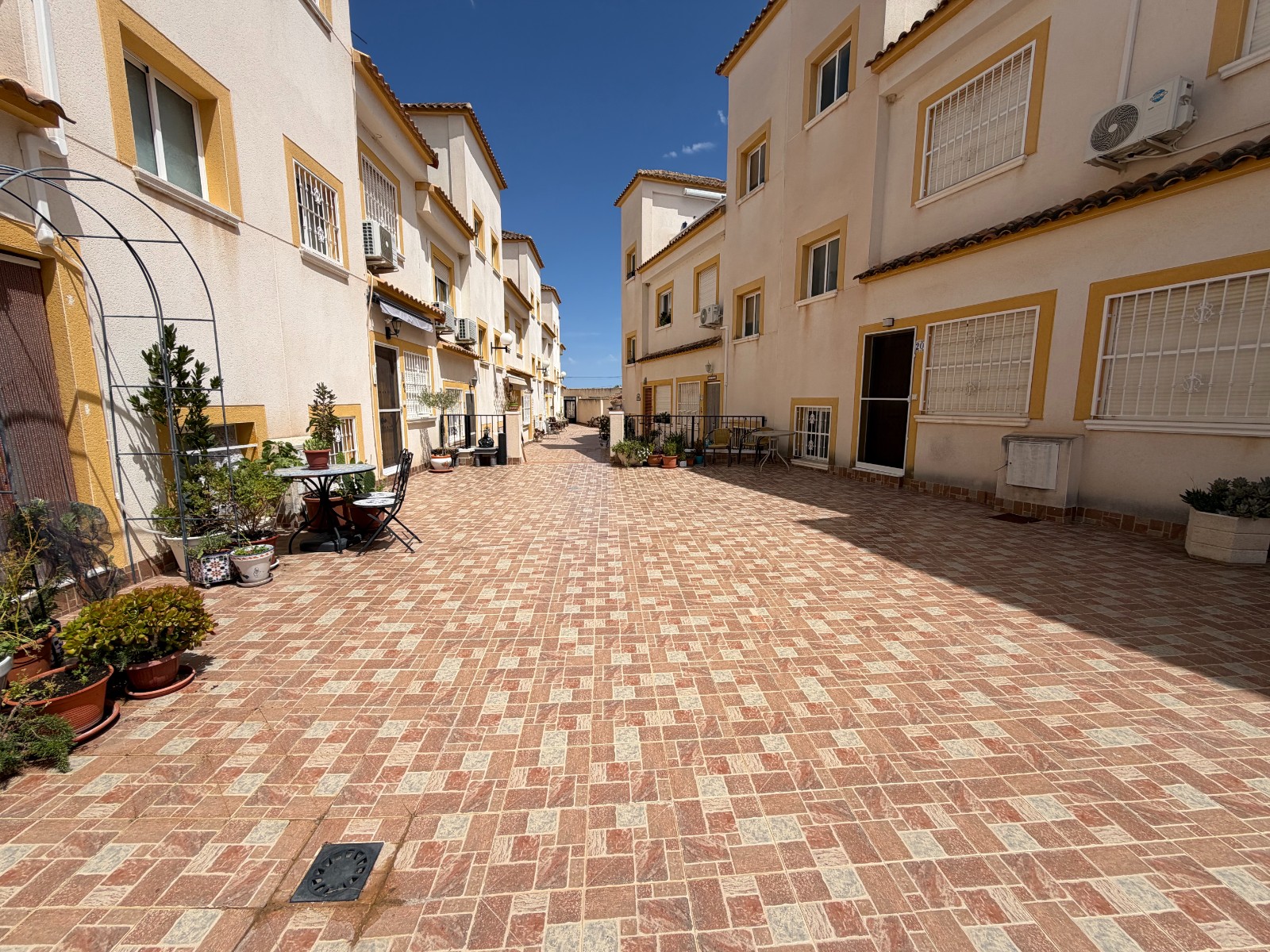 For sale - 2 Bedroom 2 Bathroom Townhouse in Torremendo - Torremendo  - Alicante