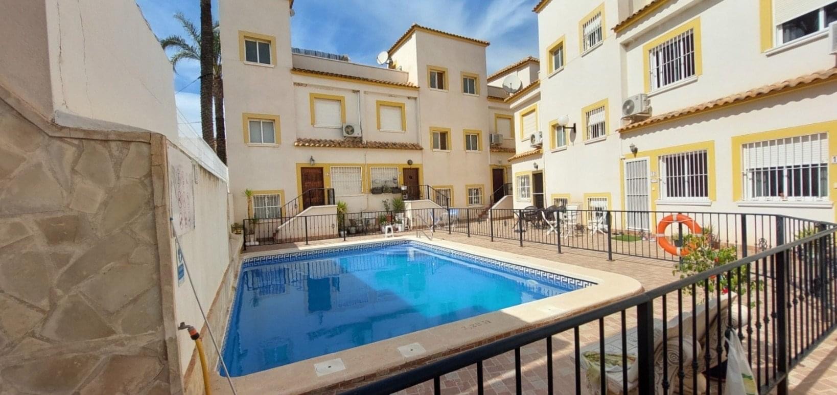 For sale - 2 Bedroom 2 Bathroom Townhouse in Torremendo - Torremendo  - Alicante