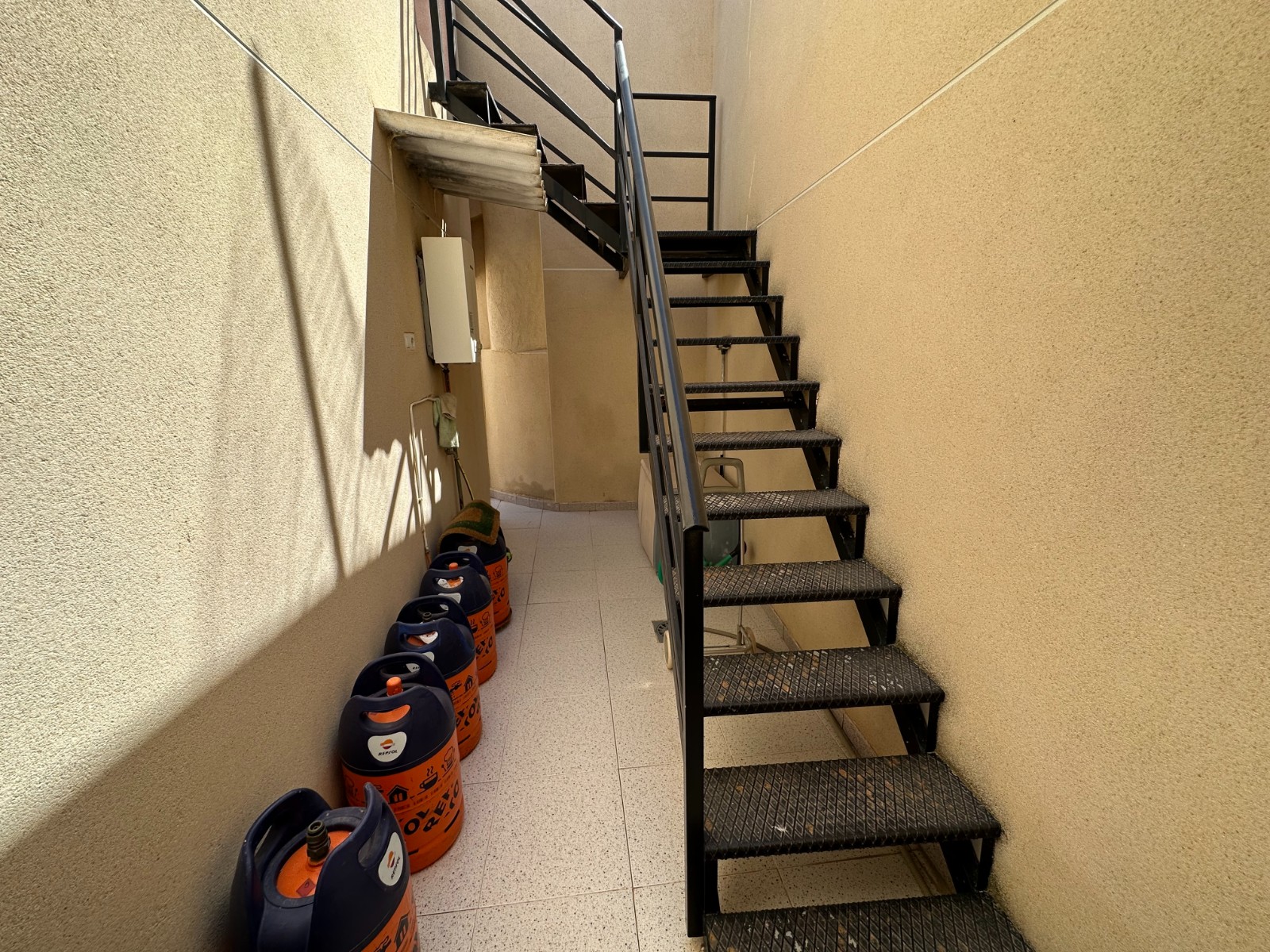 For sale - 3 Bedroom 1 Bathroom Townhouse in Benejúzar - Benejúzar  - Alicante
