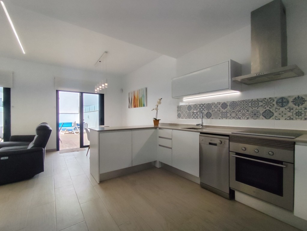 For sale - 3 Bedroom 2 Bathroom Villa in Pilar de la Horadada -  - Alicante