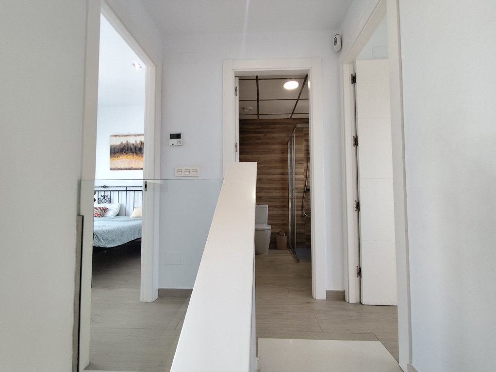 For sale - 3 Bedroom 2 Bathroom Villa in Pilar de la Horadada -  - Alicante