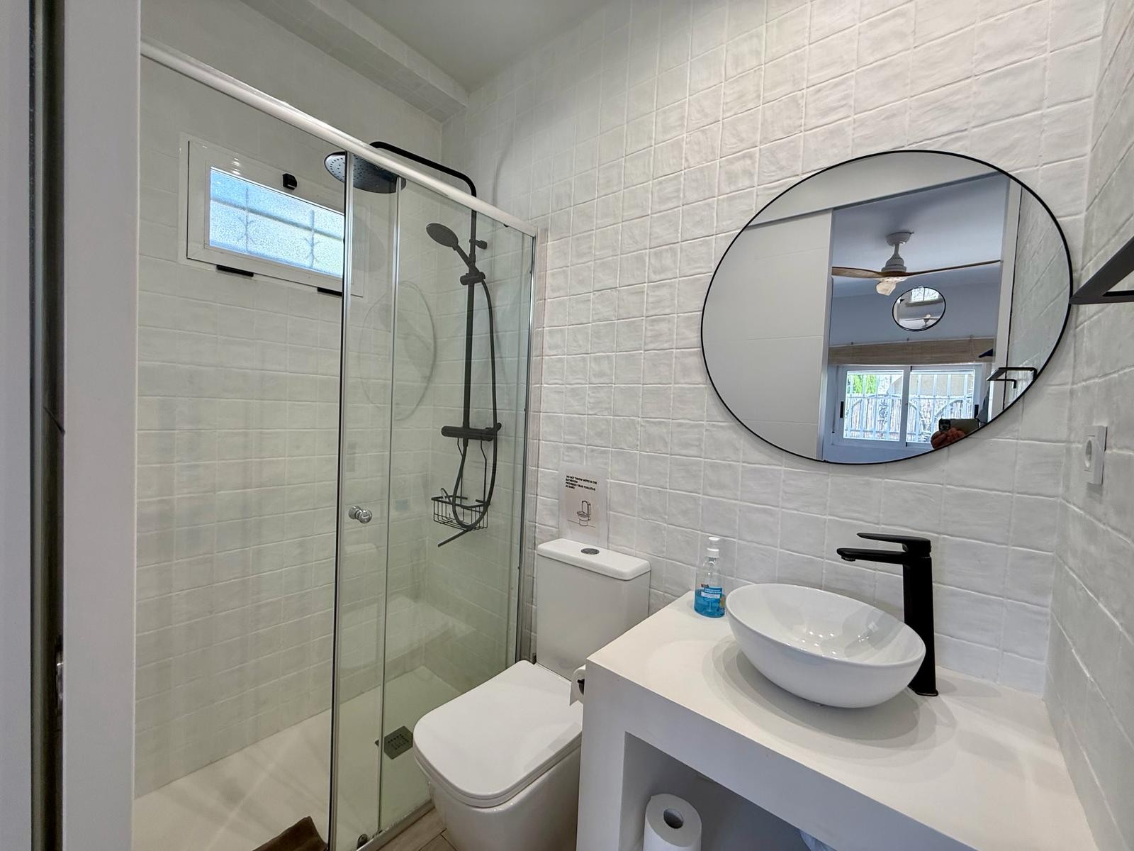 For sale - 3 Bedroom 2 Bathroom Semi Detached Villa in Cabo Roig - Campoamor  - Alicante