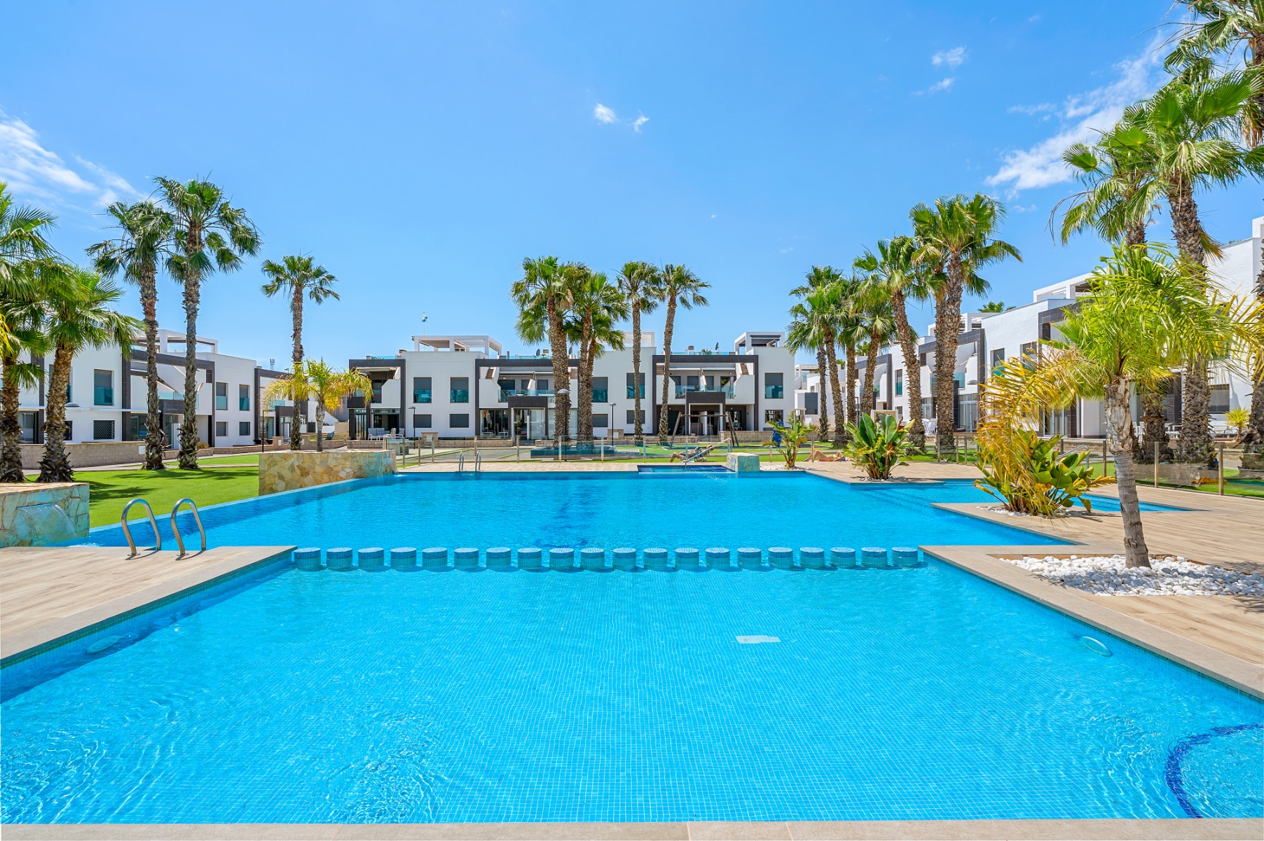 For sale - 2 Bedroom 2 Bathroom Apartment in Orihuela Costa - La Zenia  - Alicante