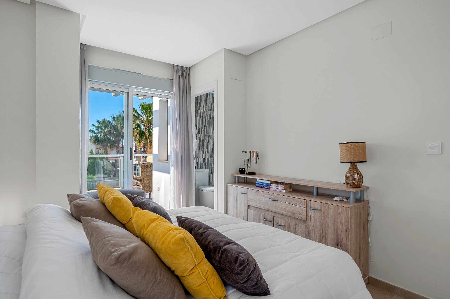 For sale - 3 Bedroom 3 Bathroom Townhouse in La Florida - La Florida  - Alicante