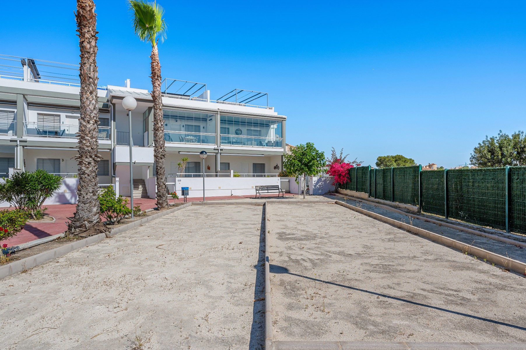 For sale - 3 Bedroom 3 Bathroom Townhouse in La Florida - La Florida  - Alicante