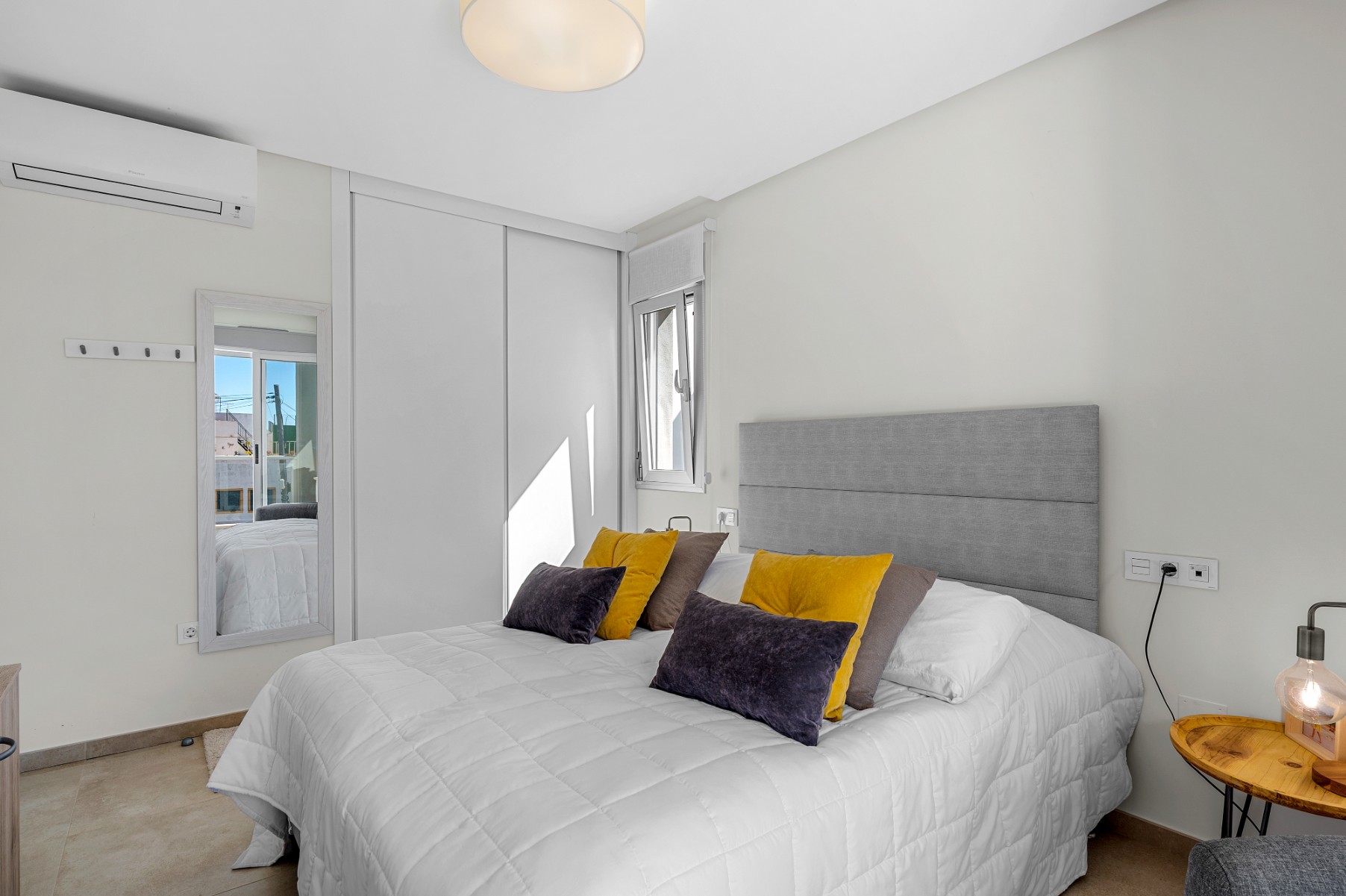 For sale - 3 Bedroom 3 Bathroom Townhouse in La Florida - La Florida  - Alicante