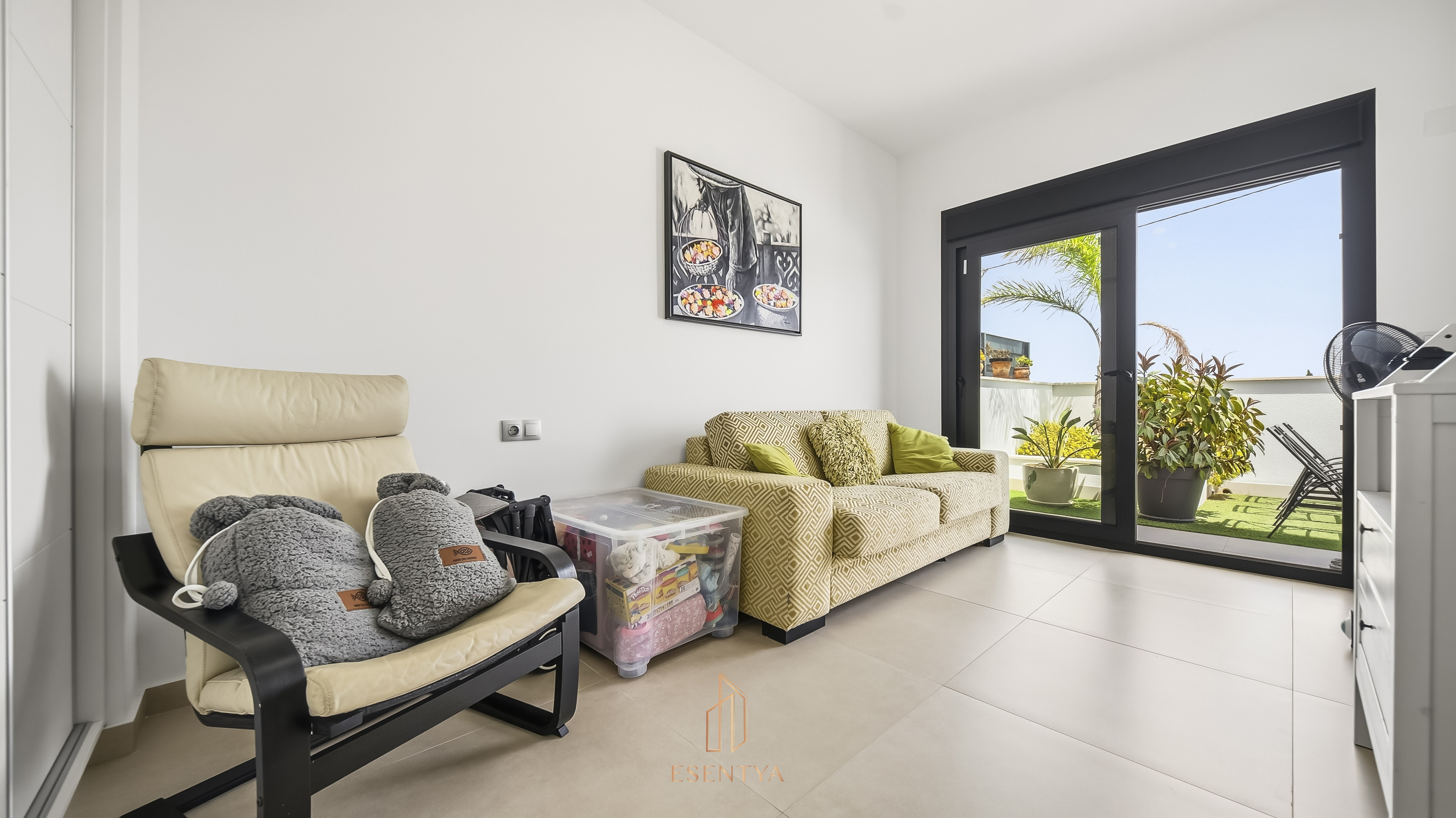 For sale - 3 Bedroom 3 Bathroom Villa in Daya Vieja -  - Alicante