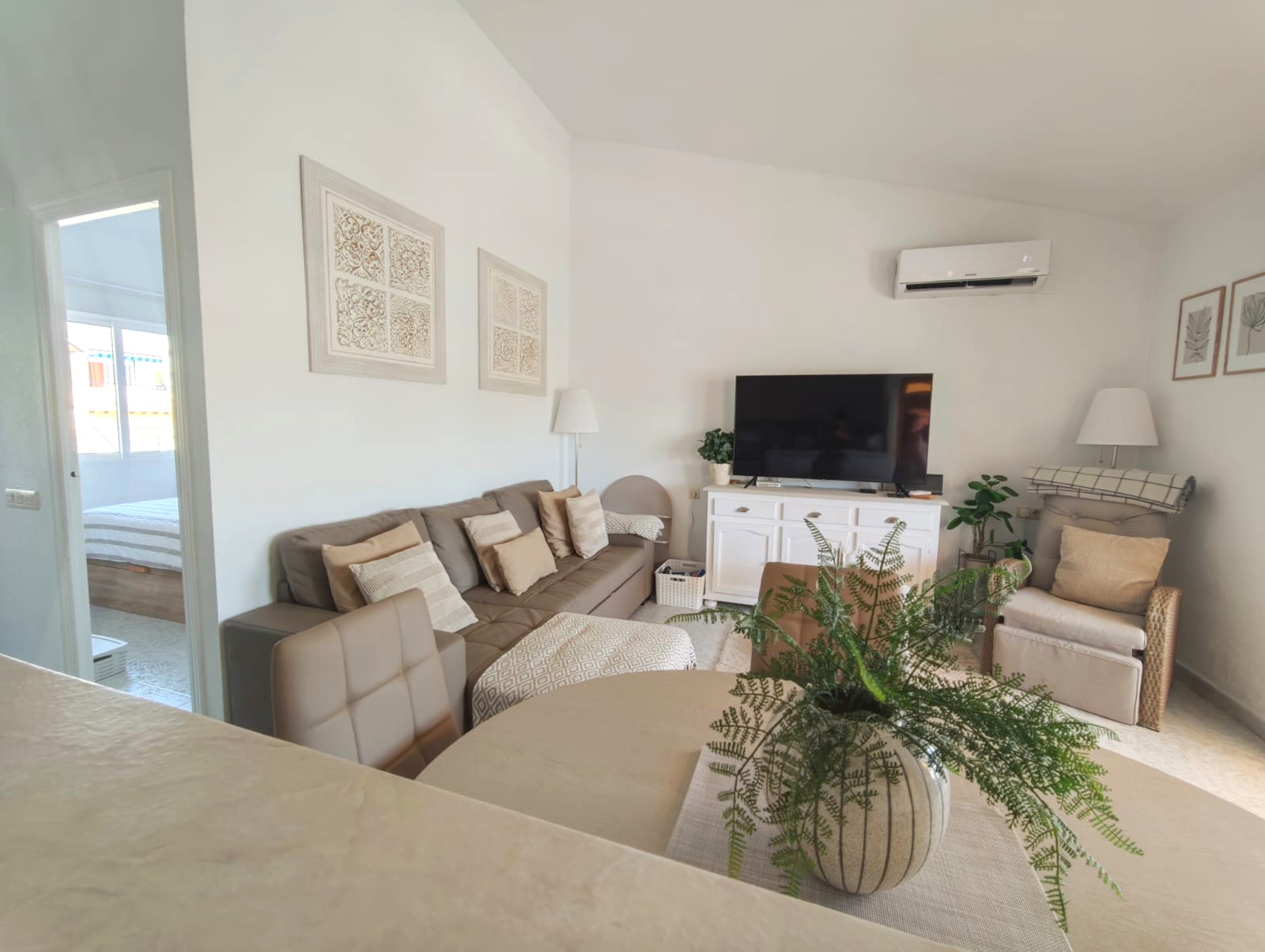 For sale - 2 Bedroom 1 Bathroom Top Floor apartment in Villamartin - Lomas Golf - Alicante