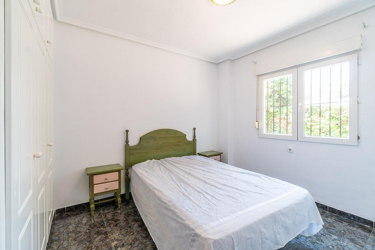 For sale - 3 Bedroom 2 Bathroom Semi in Playa Flamenca  - Playa Flamenca  - Alicante