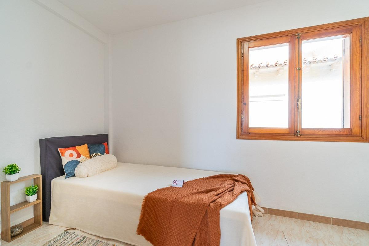 For sale - 2 Bedroom 2 Bathroom Townhouse in Torrevieja - La Siesta - El Salado - Torreta  - Alicante
