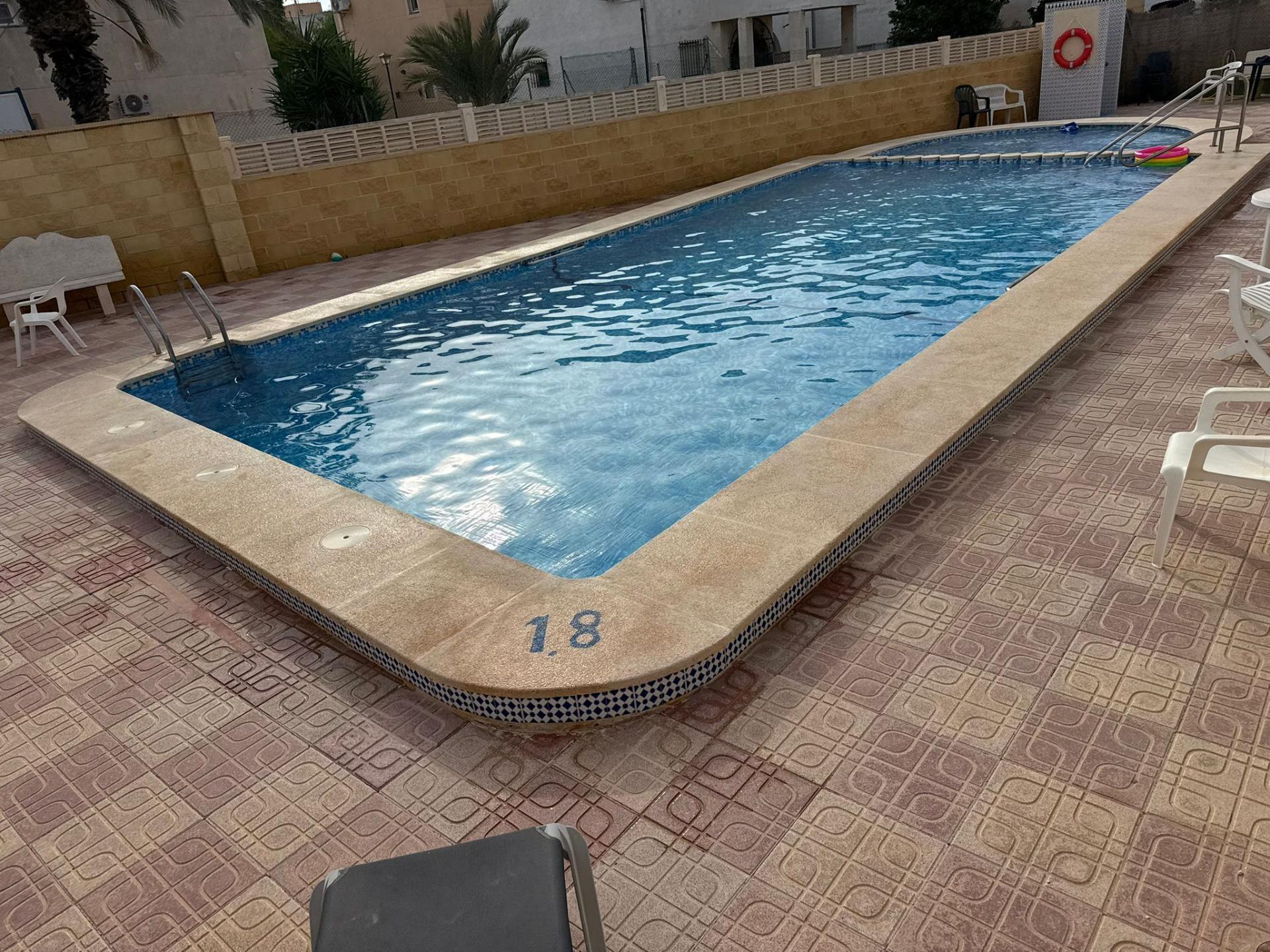 For sale - 2 Bedroom 2 Bathroom Townhouse in Torrevieja - La Siesta - El Salado - Torreta  - Alicante