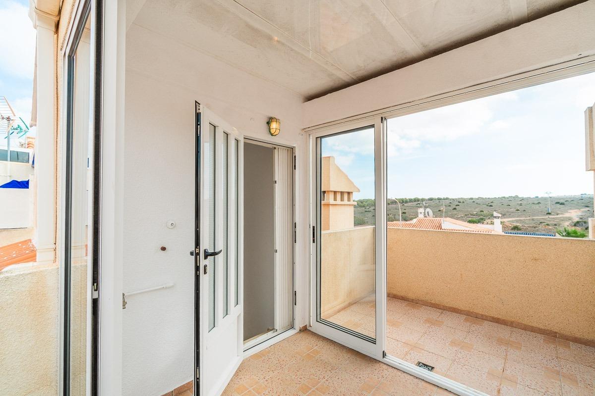 For sale - 2 Bedroom 2 Bathroom Townhouse in Torrevieja - La Siesta - El Salado - Torreta  - Alicante