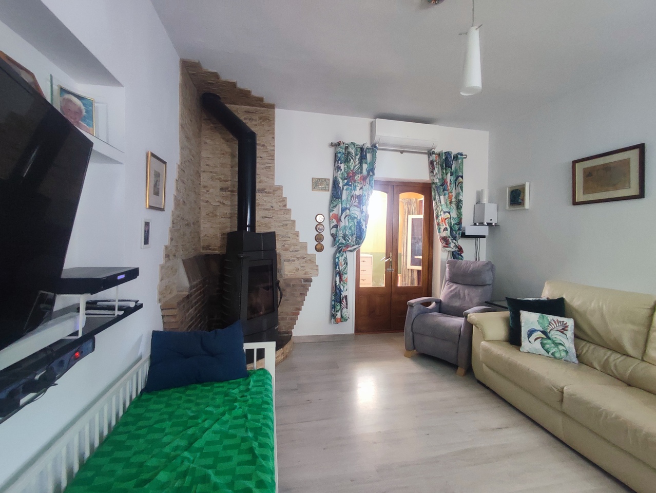 For sale - 6 Bedroom 4 Bathroom Villa in Gea Y Truyols - Inland  - Murcia