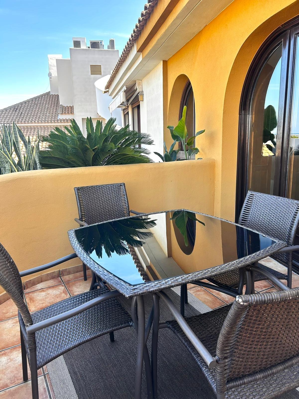 For sale - 2 Bedroom 2 Bathroom Apartment in Torrevieja - Punta Prima  - Alicante