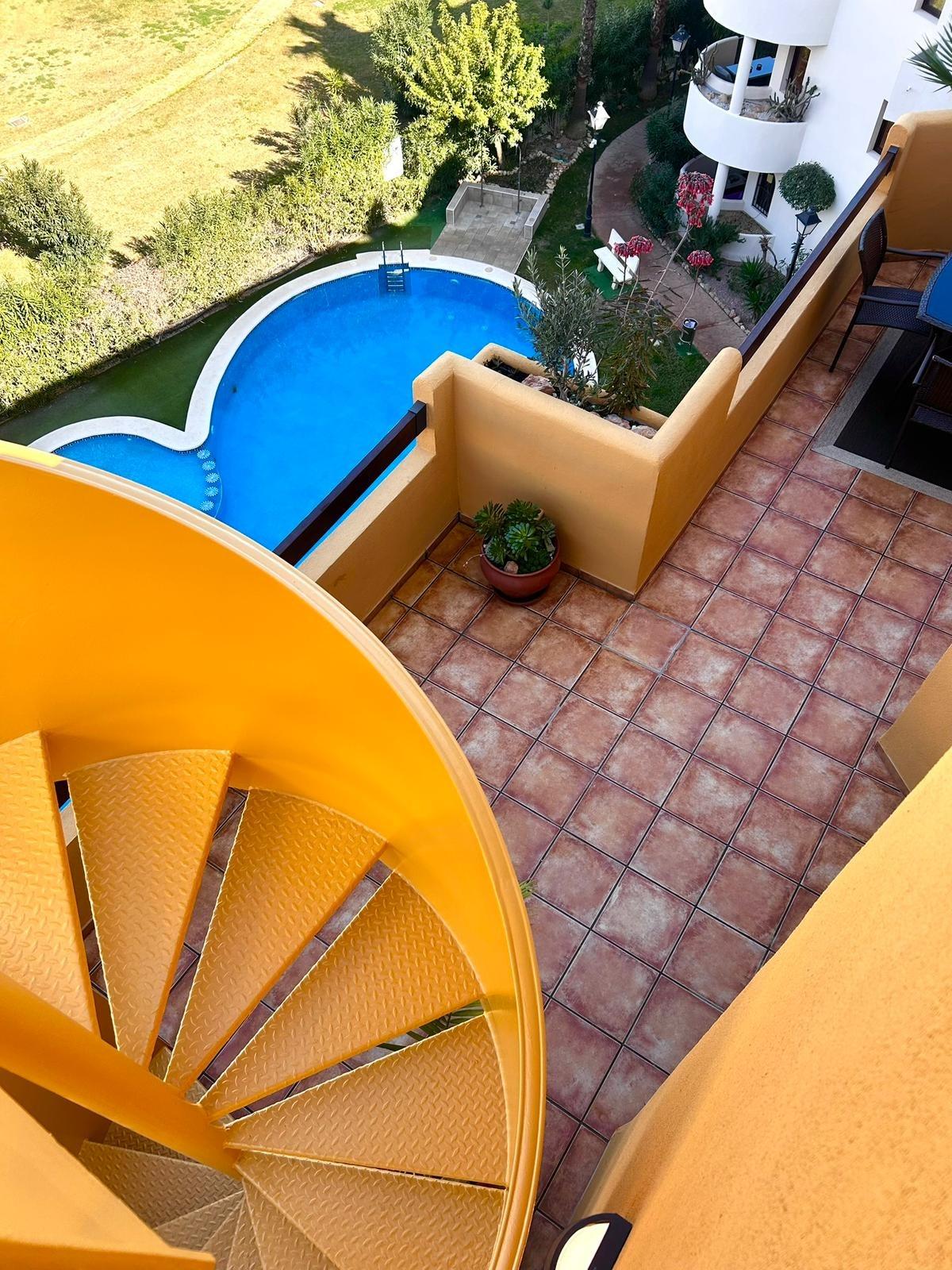 For sale - 2 Bedroom 2 Bathroom Apartment in Torrevieja - Punta Prima  - Alicante