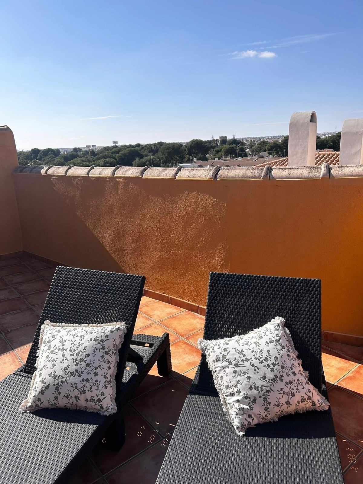 For sale - 2 Bedroom 2 Bathroom Apartment in Torrevieja - Punta Prima  - Alicante