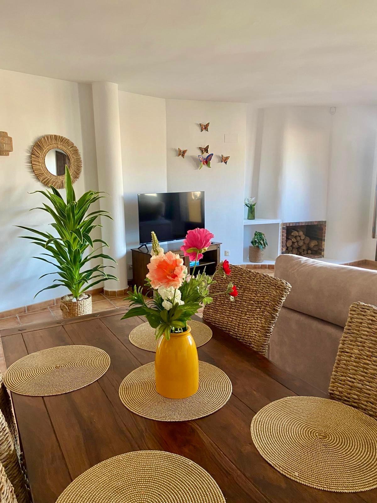 For sale - 2 Bedroom 2 Bathroom Apartment in Torrevieja - Punta Prima  - Alicante
