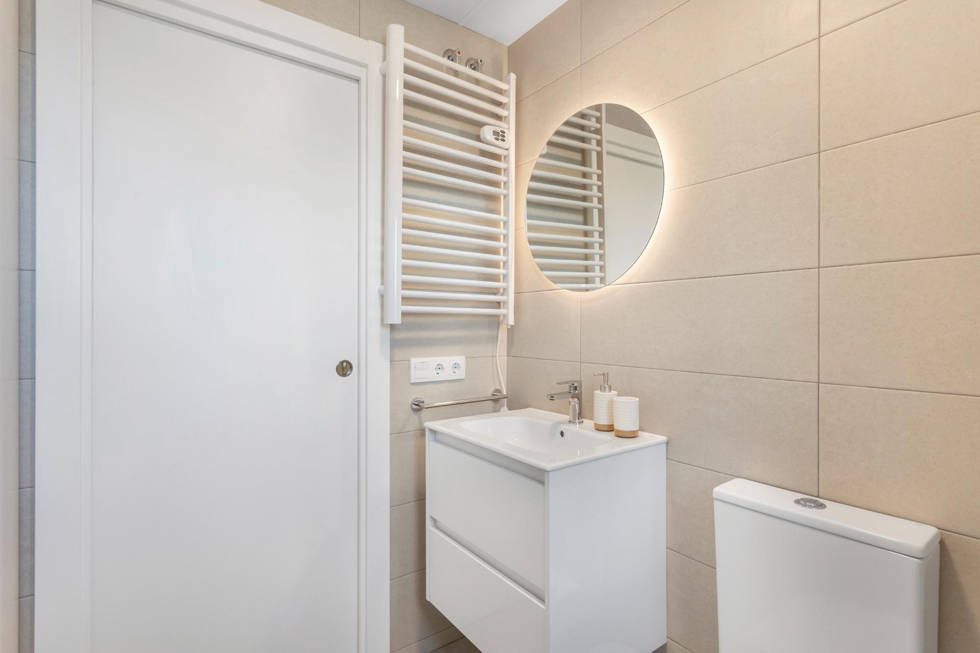 For sale - 2 Bedroom 2 Bathroom Apartment in Los Alcazares - Dolores De Pacheco-santa Rosalía  - Murcia