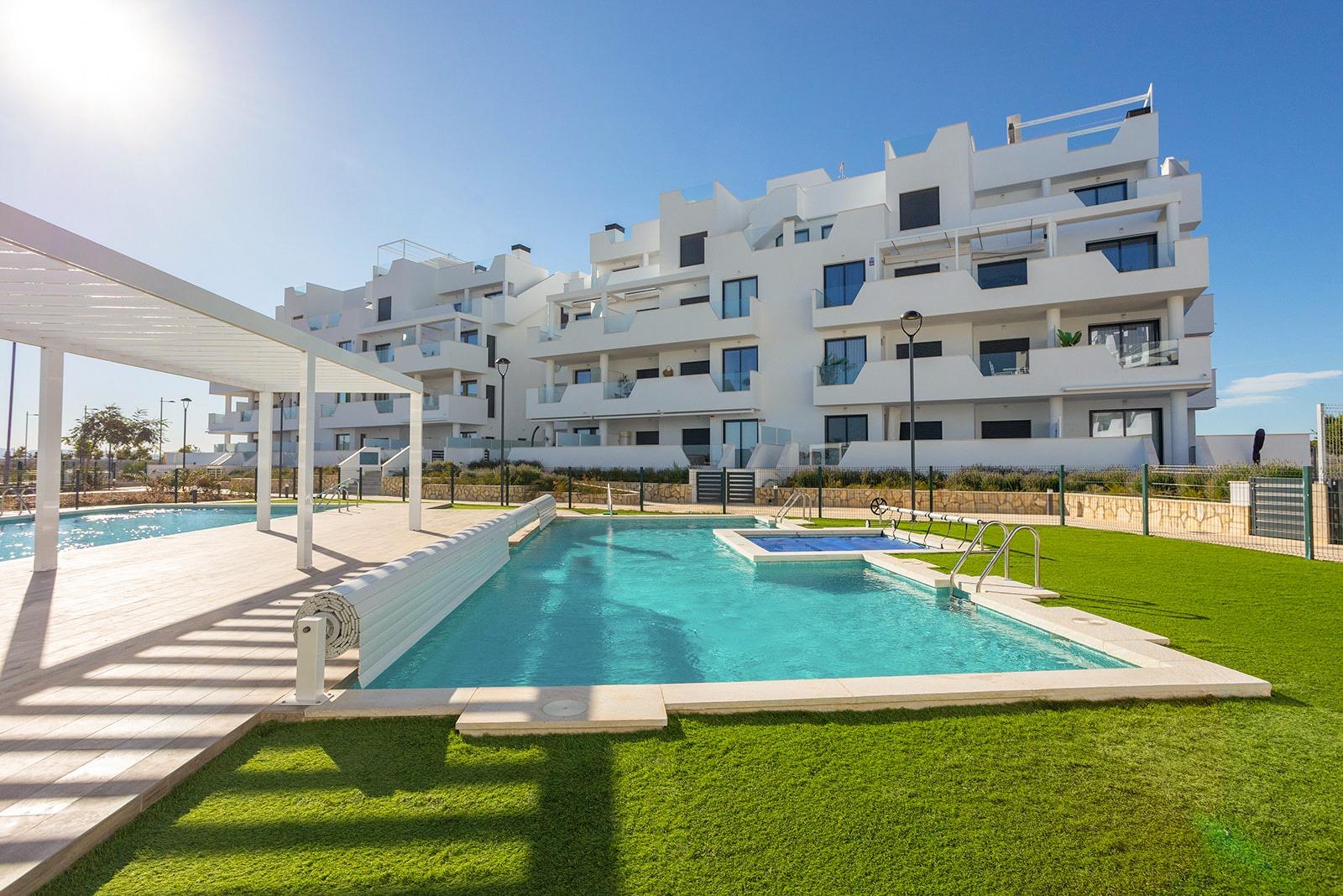 For sale - 2 Bedroom 2 Bathroom Apartment in Los Alcazares - Dolores De Pacheco-santa Rosalía  - Murcia