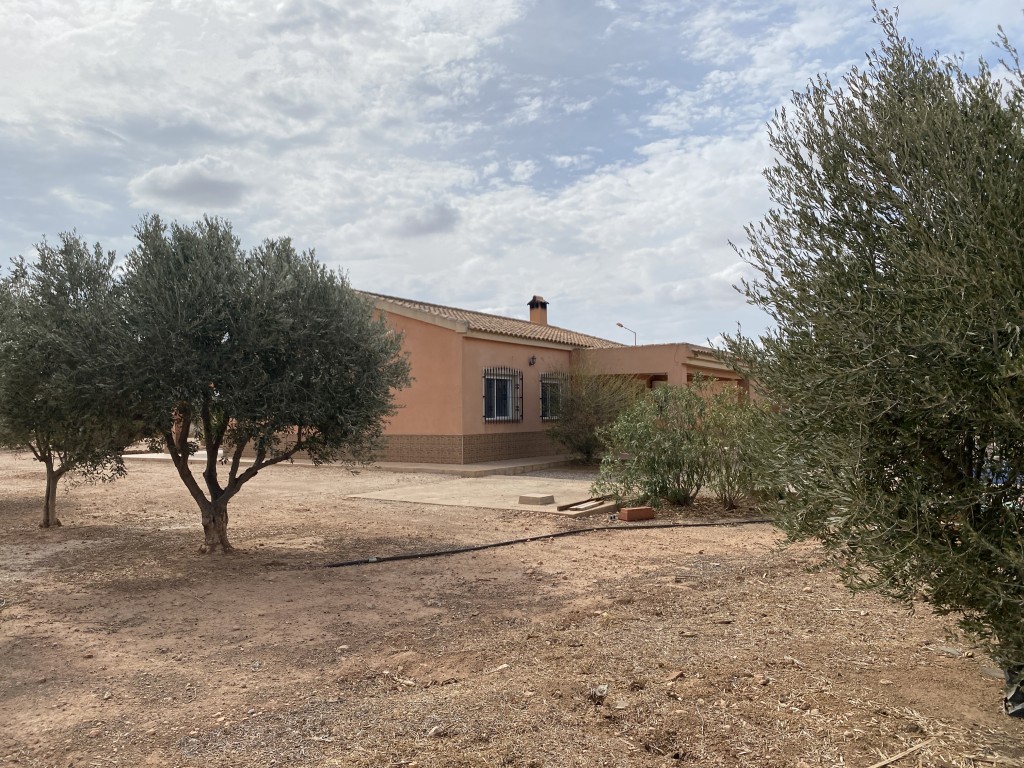 For sale - 4 Bedroom 3 Bathroom Town House in Fuente Alamo - Inland  - Murcia