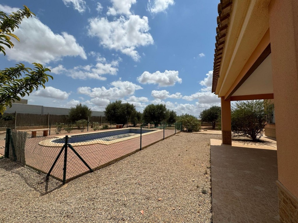 For sale - 4 Bedroom 3 Bathroom Town House in Fuente Alamo - Inland  - Murcia