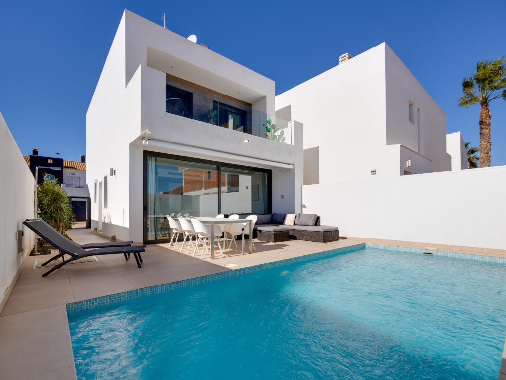 3 Bedroom 2 Bathroom Villa in San Javier