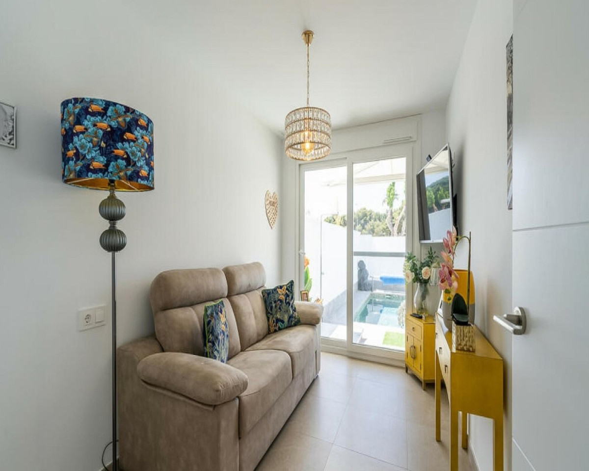For sale - 4 Bedroom 3 Bathroom Villa in San Pedro del Pinatar - Costa Calida  - Murcia