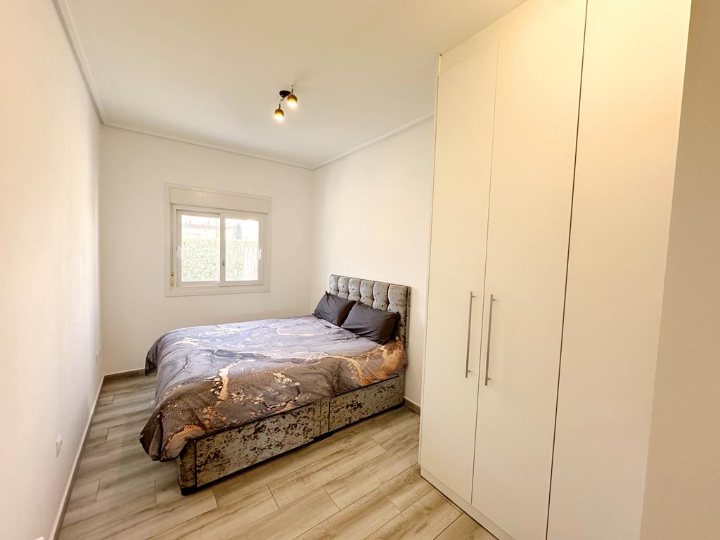For sale - 2 Bedroom 1 Bathroom Villa in La Torre Golf Resort - Inland  - Murcia