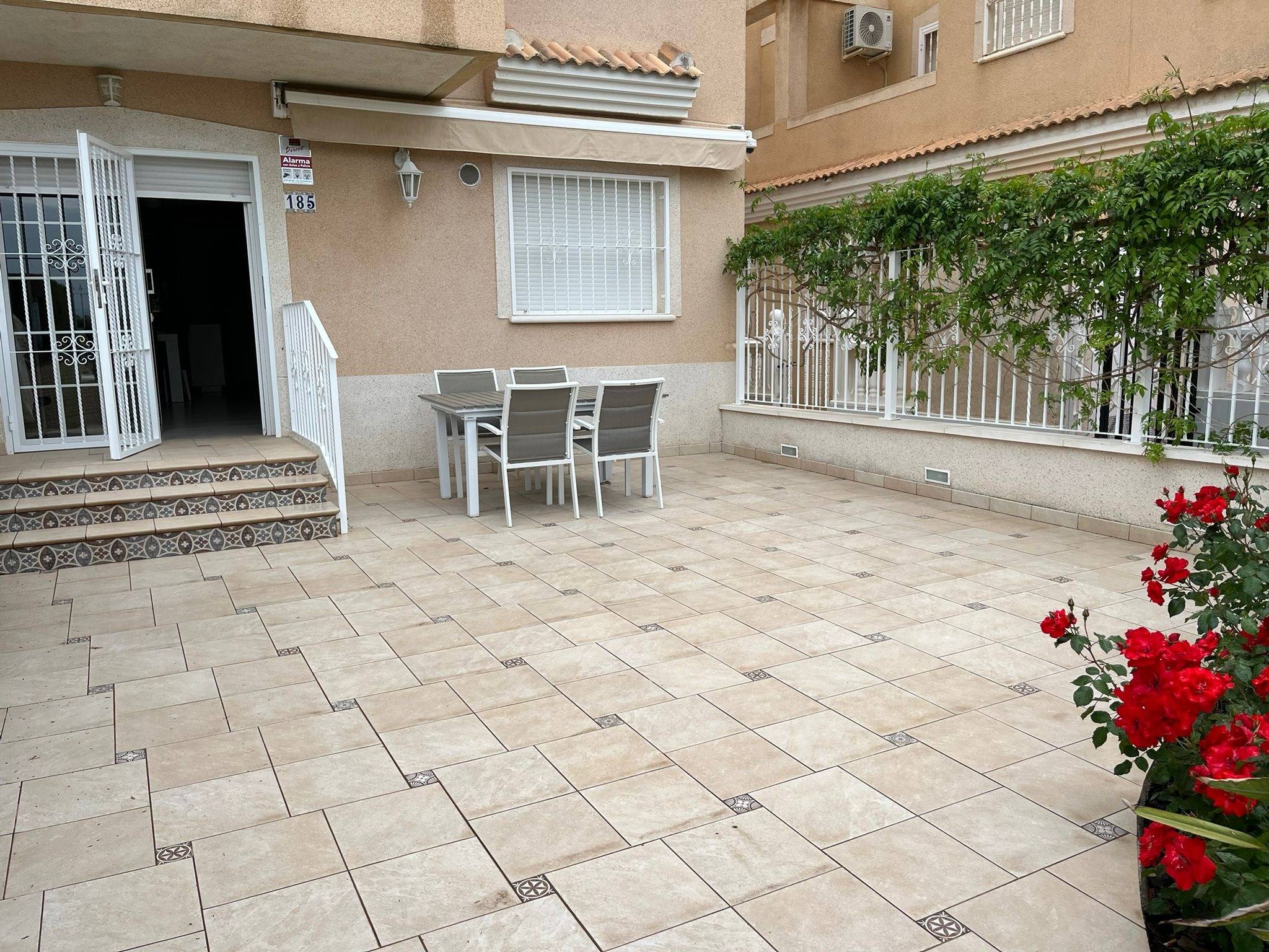For sale - 2 Bedroom 1 Bathroom Apartment in Los Alcazares - Los Alcázares  - Murcia