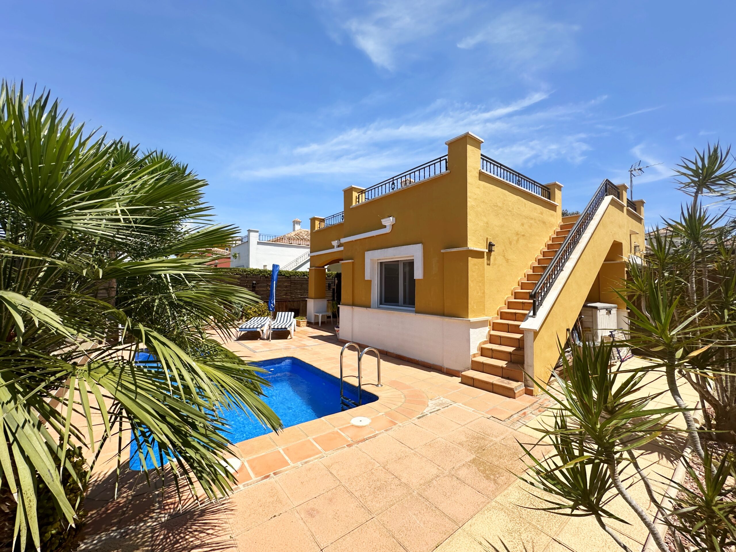 For sale - 2 Bedroom 2 Bathroom Villa in Mar Menor Golf Resort - Inland  - Murcia