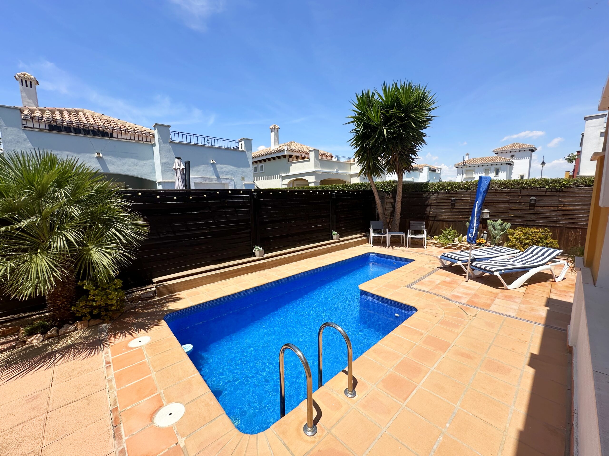 For sale - 2 Bedroom 2 Bathroom Villa in Mar Menor Golf Resort - Inland  - Murcia