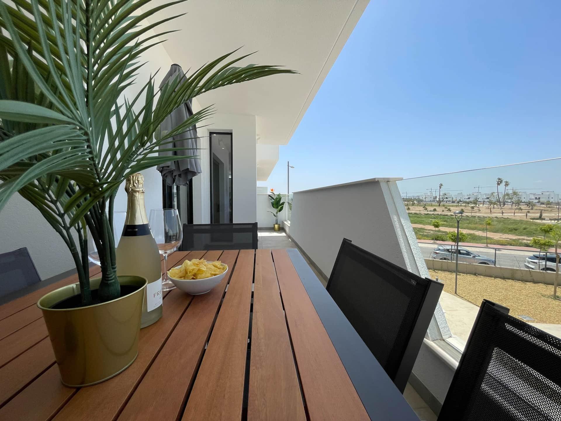 For sale - 2 Bedroom 2 Bathroom Apartment in Torre Pacheco - Santa Rosalia Lake And Life Resort  - Murcia