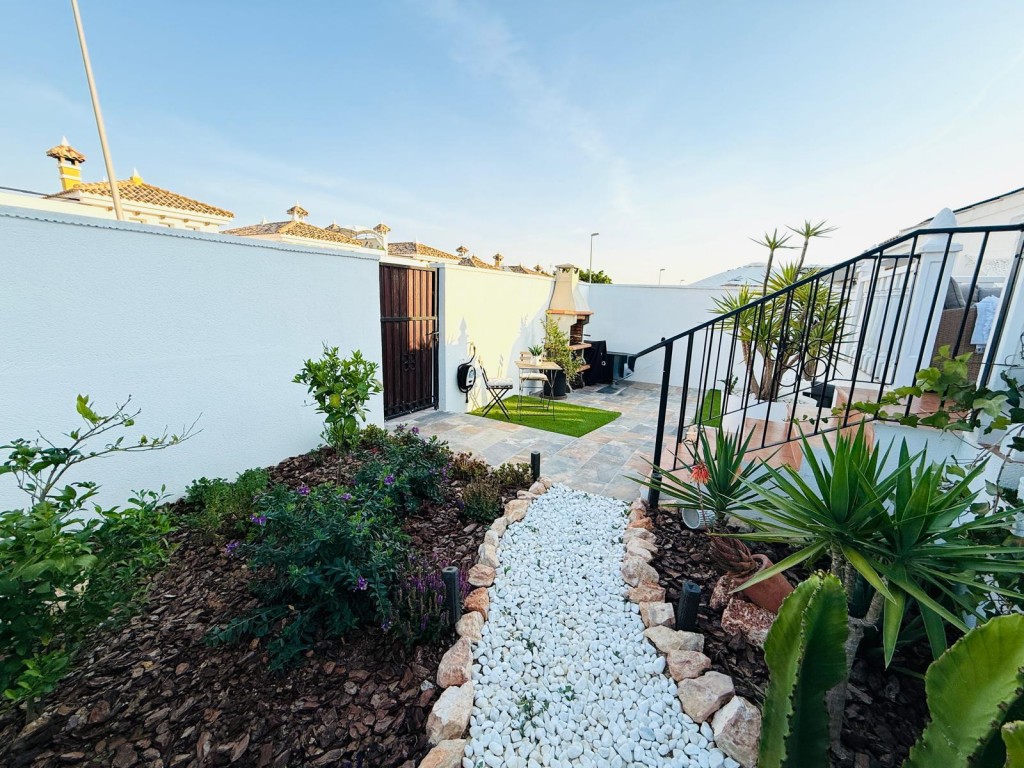 For sale - 3 Bedroom 2 Bathroom Villa in Sucina - Inland  - Murcia