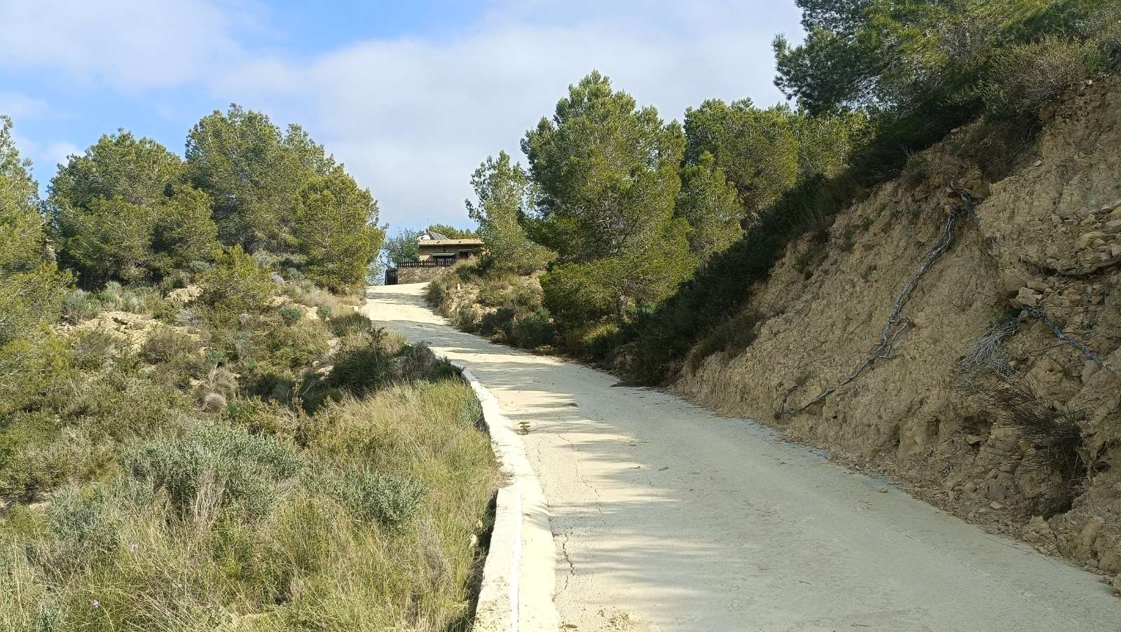 For sale - 3 Bedroom 2 Bathroom Finca in Gea Y Truyols - Inland  - Murcia