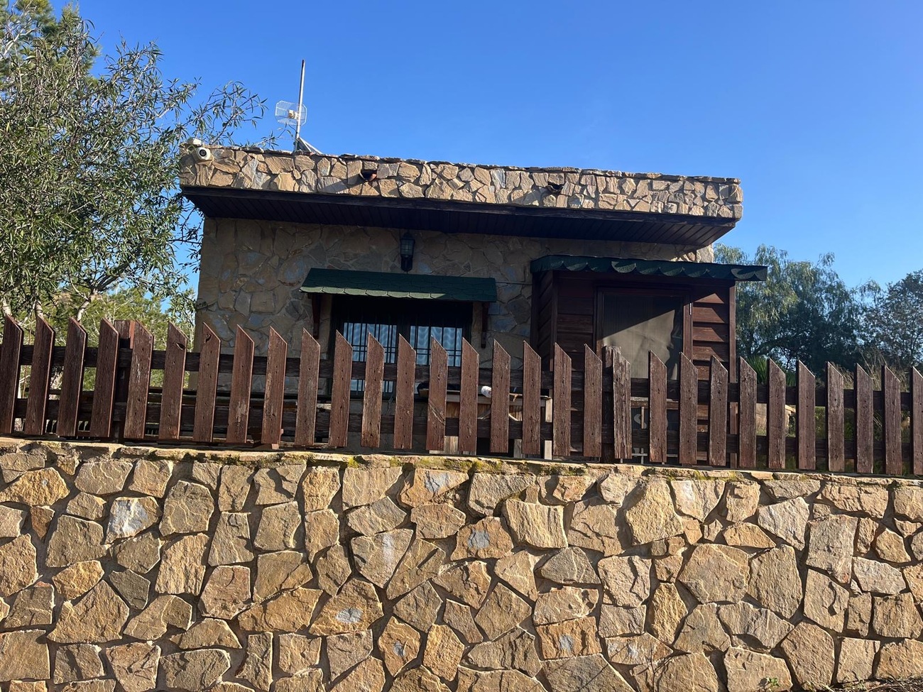 For sale - 3 Bedroom 2 Bathroom Finca in Gea Y Truyols - Sierra de Columbares Natural Park  - Murcia