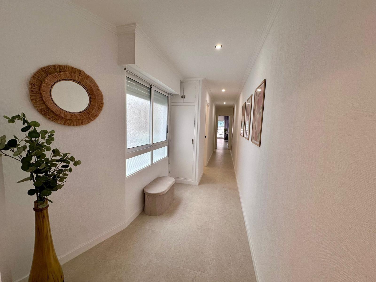 For sale - 2 Bedroom 1 Bathroom Apartment in Torrevieja - Habaneras  - Alicante
