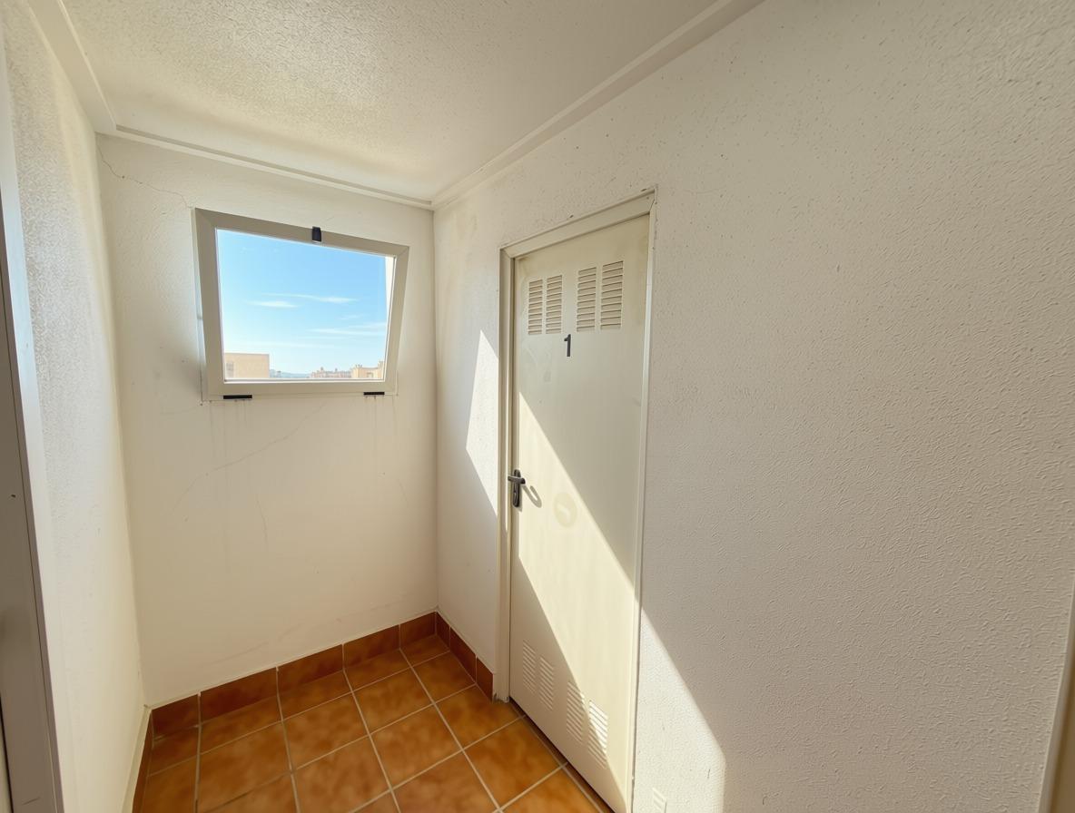 For sale - 3 Bedroom 1 Bathroom Apartment in San Pedro del Pinatar - Villananitos  - Murcia