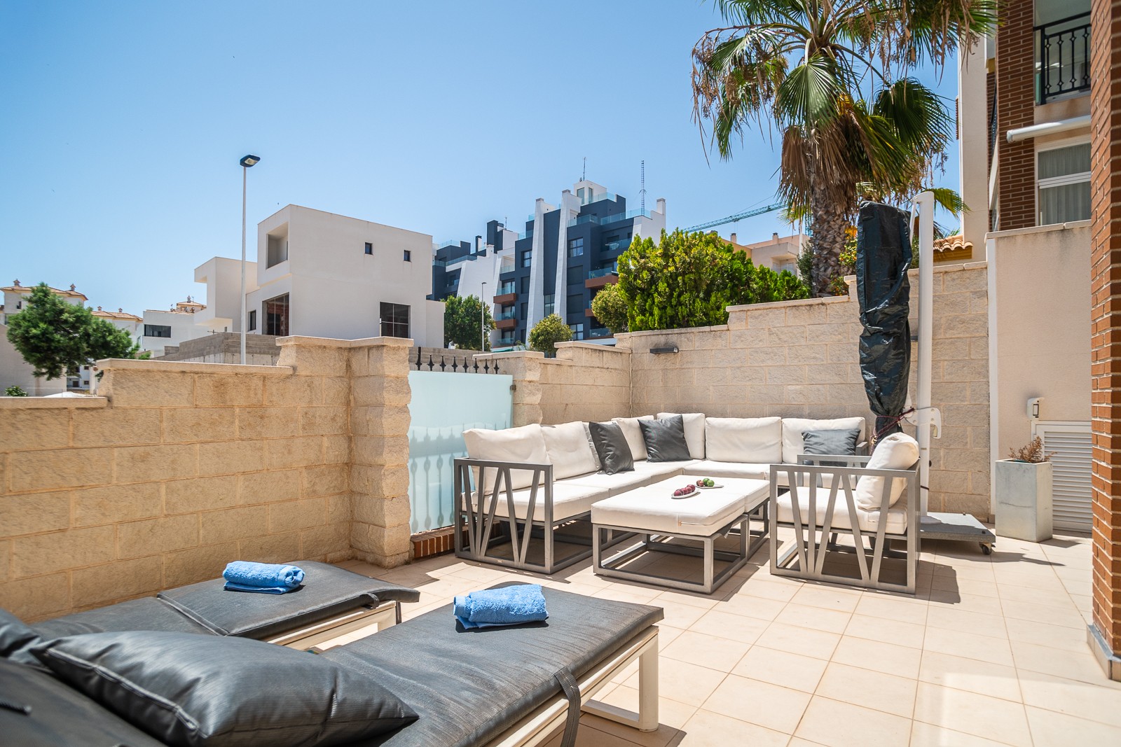 For sale - 2 Bedroom 2 Bathroom Apartment in Guardamar del Segura - Costa Blanca  - Alicante