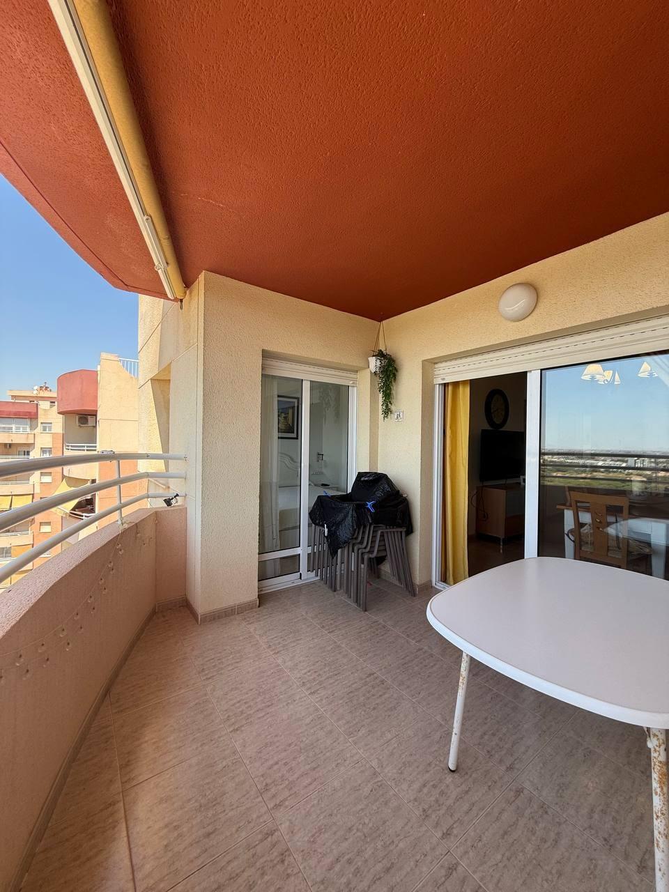 For sale - 2 Bedroom 1 Bathroom Apartment in Orihuela Costa - Campoamor  - Alicante