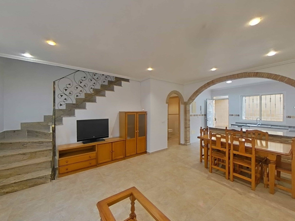 4 Bedroom 1 Bathroom Duplex in Santiago de la Ribera