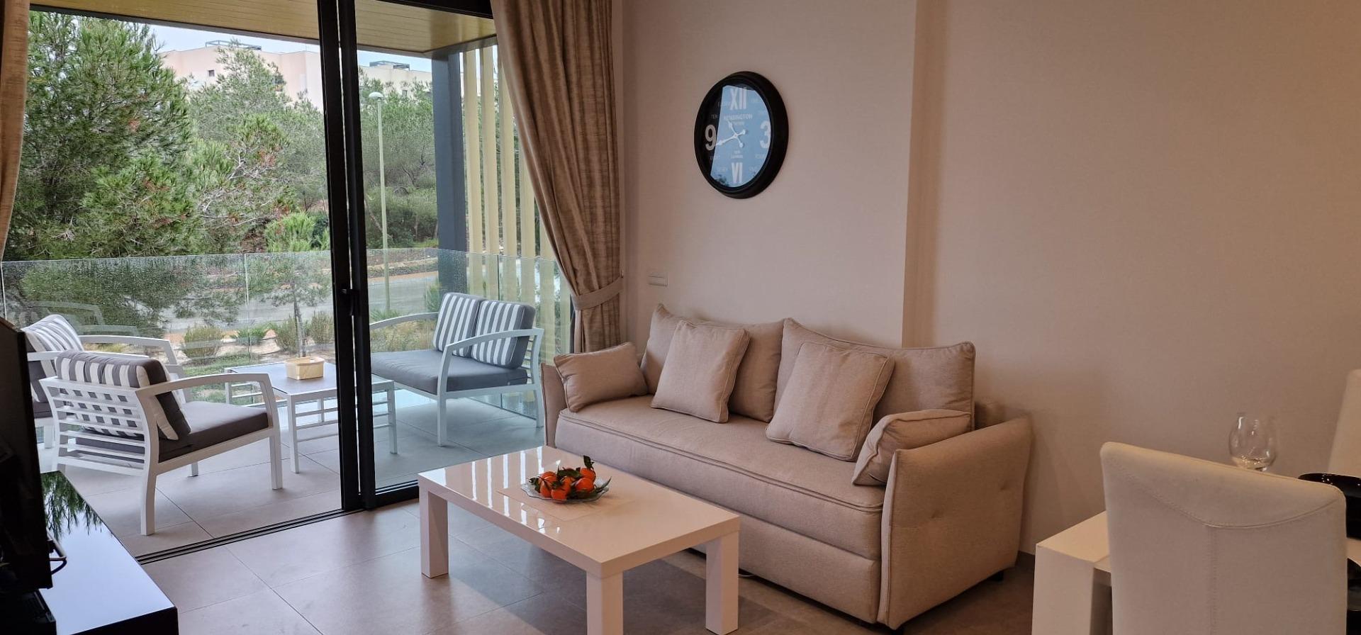For sale - 3 Bedroom 2 Bathroom Apartment in Orihuela - Las Colinas Golf  - Alicante